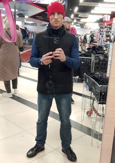  ,   Aleksandr, 35 ,   ,   , c 