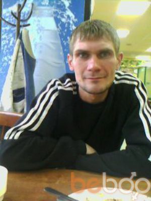  ,   Lion, 44 ,   ,   , c 