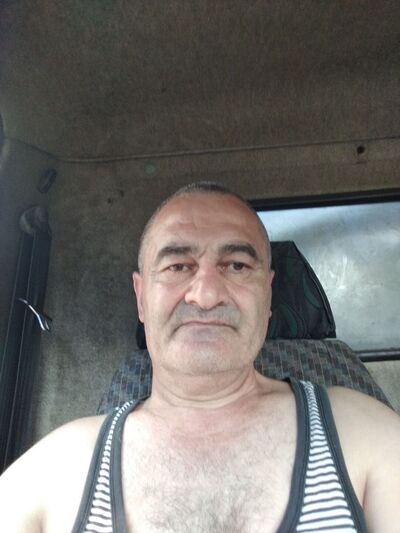  ,   Gocha, 62 ,   ,   , c , 