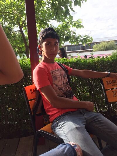  ,   Aziz, 26 ,   