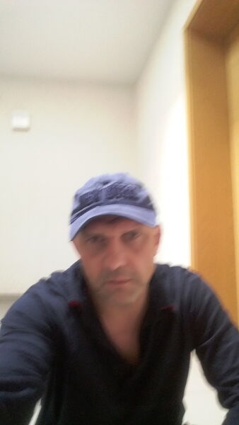  ,   Nik, 52 ,   ,   , c 