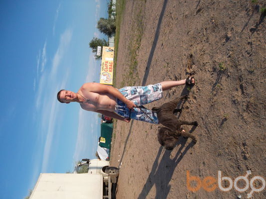  ,   Alex, 40 ,   