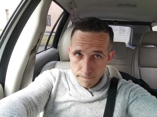  ,   Jurijs, 40 ,   ,   , c 