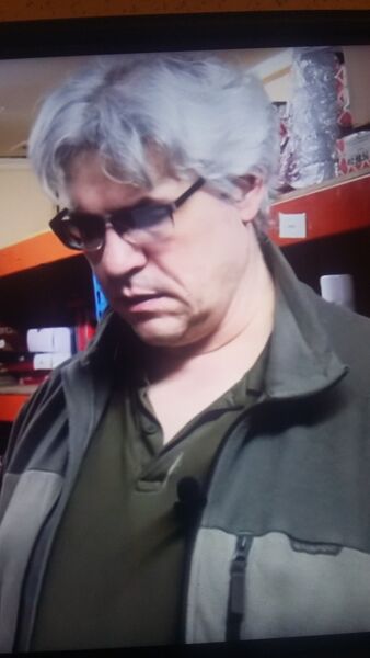  ,   Alik, 48 ,   ,   