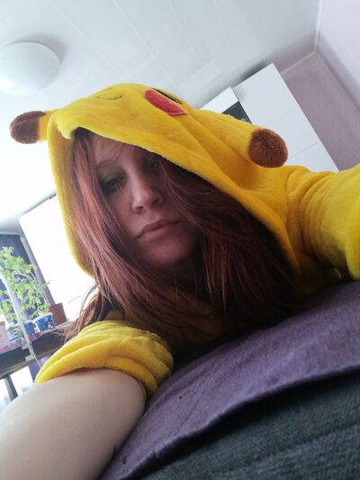   ,   Kira, 27 ,   