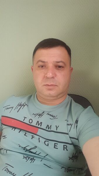  ,   Artur, 41 ,   ,   , c , 