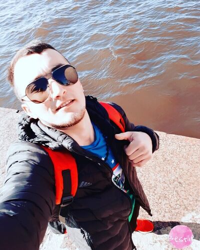  ,   Shoxrux, 28 ,   ,   