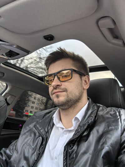  -,   Sergey, 31 ,   