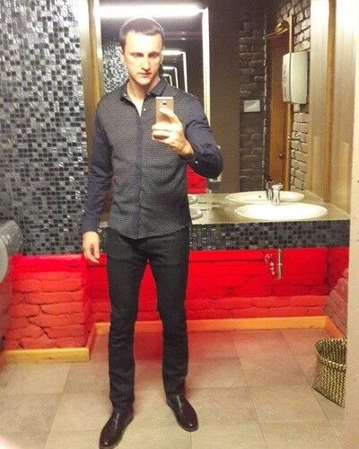  ,   Denis, 37 ,   ,   , c 