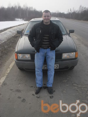  ,   Sacha, 41 ,  