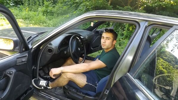  ,   Karlo, 30 ,   