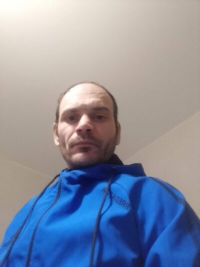  ,   Sasha, 45 ,   ,   
