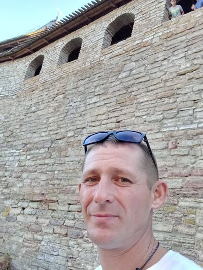  ,   Aleksandr, 39 ,   c 