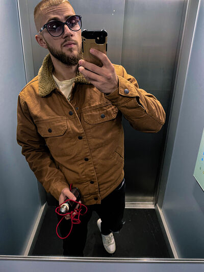  Soho,   , 28 ,   ,   