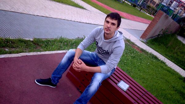  ,   Ion, 30 ,   ,   , c , 