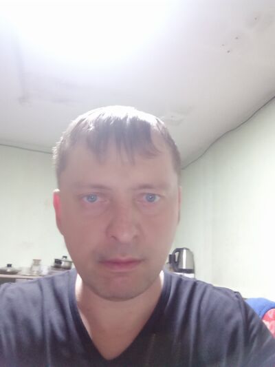  ,   Alex, 44 ,   ,   , c 