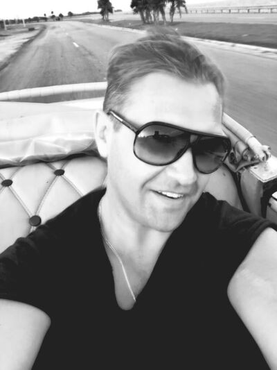  Cannes,   Serge, 37 ,   ,   