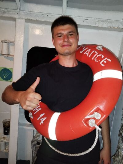  ,   Kolya, 22 ,   ,   