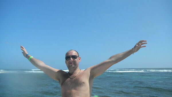  ,   Denis, 45 ,   ,   , c 