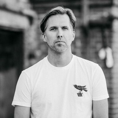  ,   Misha, 46 ,   ,   