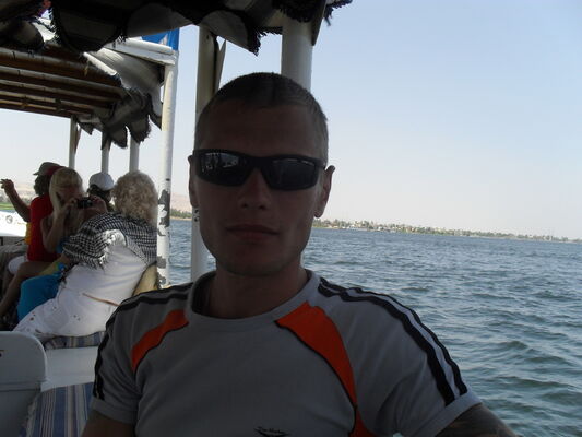  -,   Aleks, 36 ,   