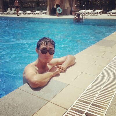  ,   Aliy, 33 ,   ,   , c 