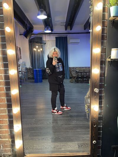  ,   Nikita, 21 ,   ,   