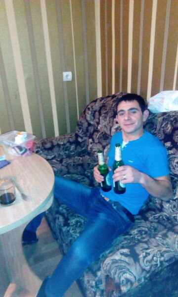  Geta,   Vardan, 32 ,   ,   , c 
