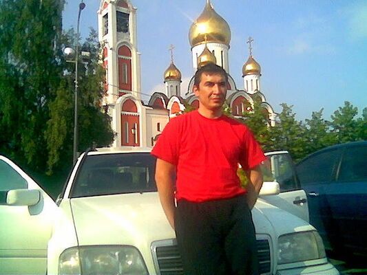  ,   Denis, 43 ,   