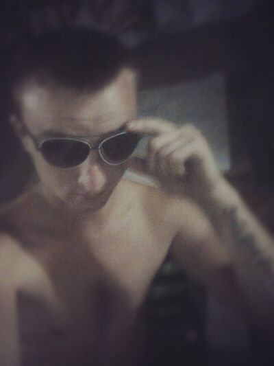  ,   Artem, 32 ,   ,   , c 