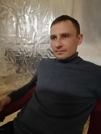  ,   Slava, 38 ,   ,   