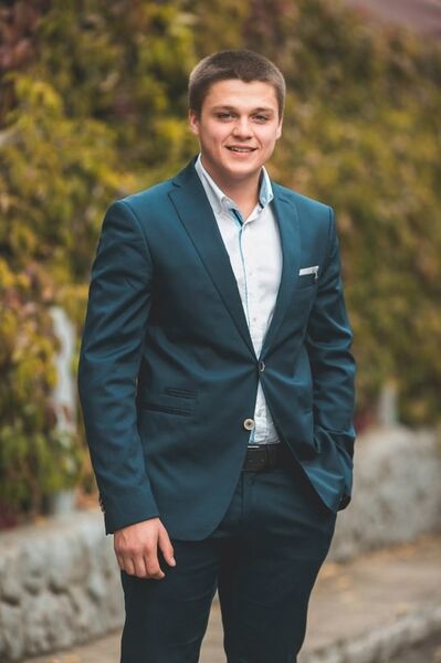  ,   Andrey, 31 ,  