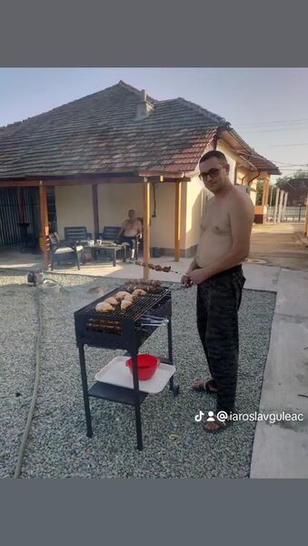  Targu Jiu,   Iaroslav, 41 ,     , c , 
