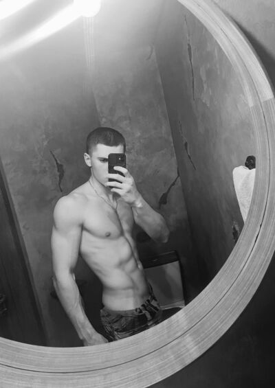  ,   Sasha, 23 ,   ,   