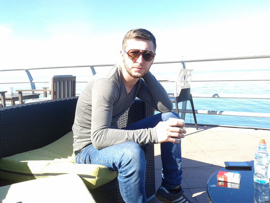  ,   Mamuka, 34 ,   ,   , c 