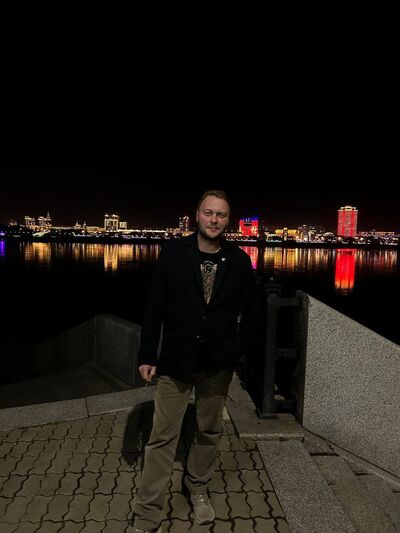  ,   Pavel, 44 ,   ,   , c 