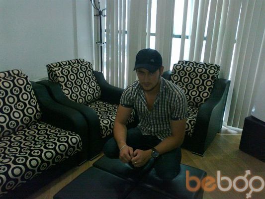  ,   Ugur, 33 ,   ,   , c , 