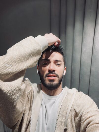  ,   Boi, 29 ,   ,   