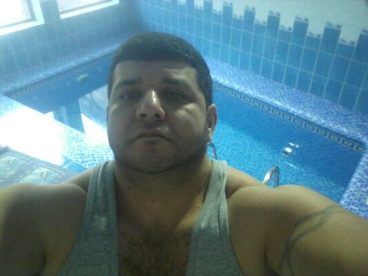  ,   Izzat, 44 ,   ,   
