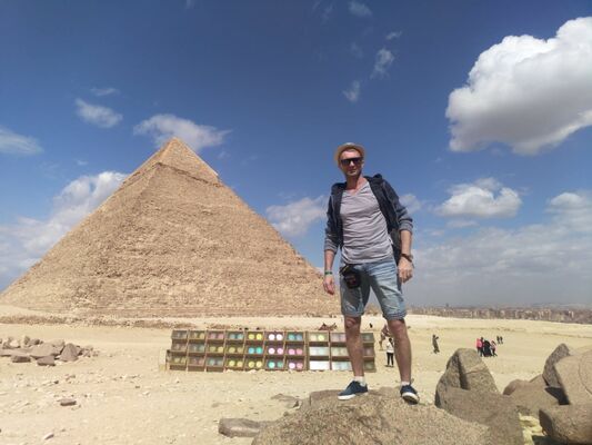  ,   Alex, 44 ,   ,   