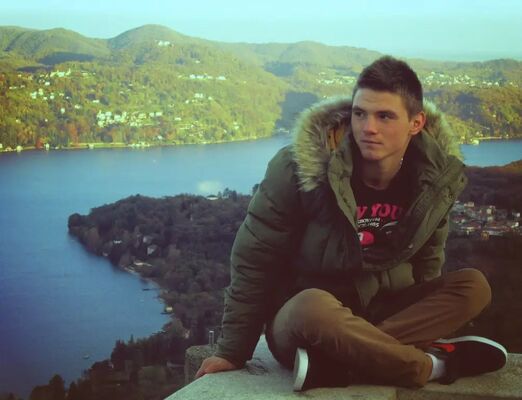  ,   Sergey, 30 ,   