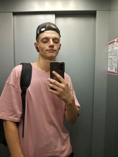  -,   , 24 ,     