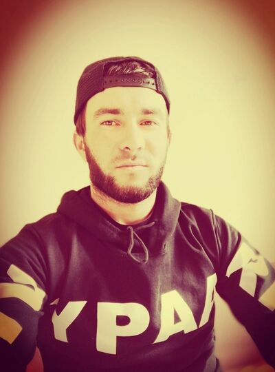  ,   James, 29 ,   ,   