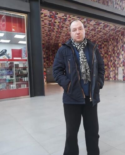  ,   Alex, 44 ,   ,   