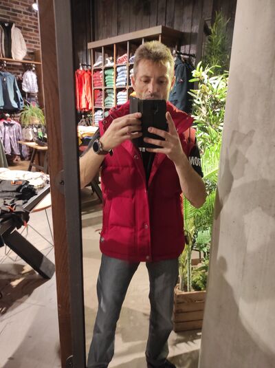 Frankfurt am Main,   , 45 ,   ,   , c , 