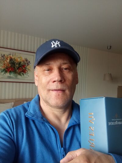  ,   DMITRY, 46 ,     