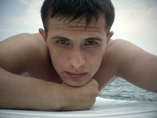  -,   Vano, 32 ,   
