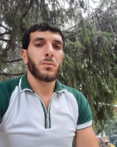  ,   Hovo, 28 ,   ,   