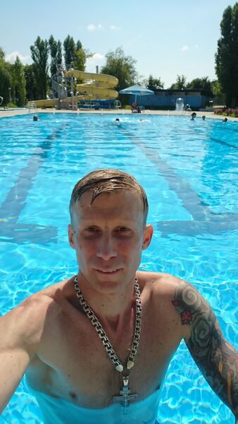  Warszawa,   , 40 ,   ,   