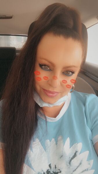  ,   Milana, 38 ,   ,   